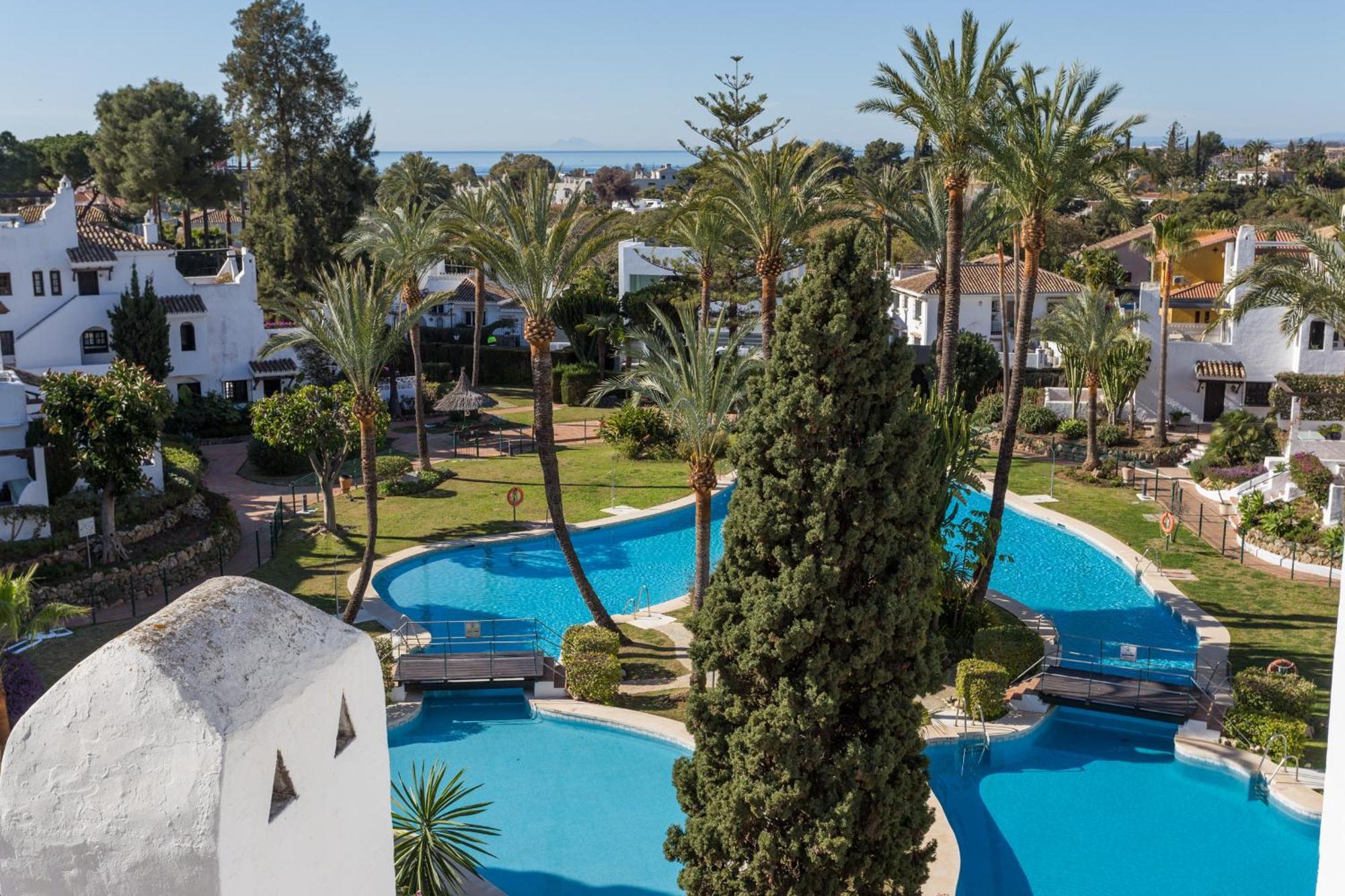 Aldea Blanca, Puerto Banus With Sea View Appartamento *