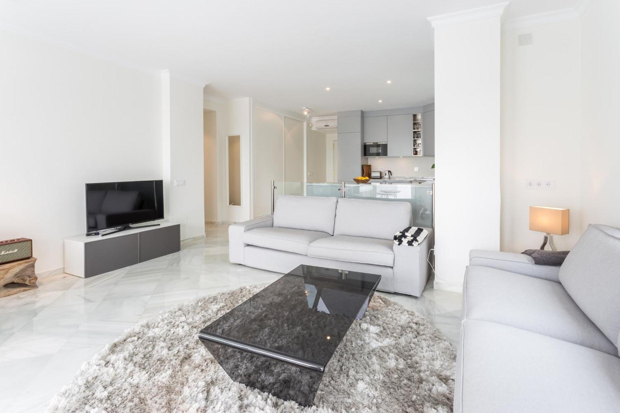 Apartment Aldea Blanca, Puerto Banus With Sea View Marbella