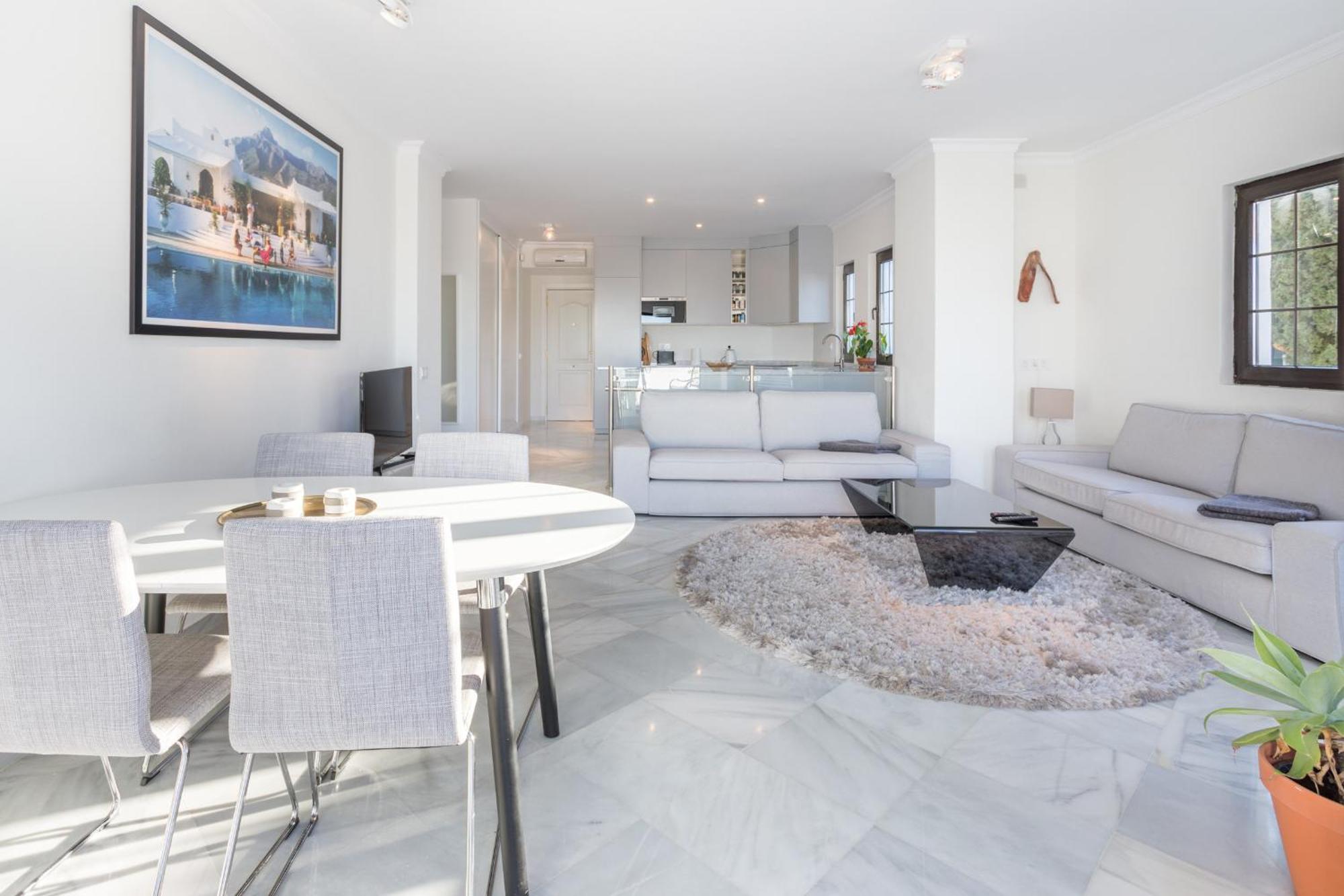 Apartment Aldea Blanca, Puerto Banus With Sea View