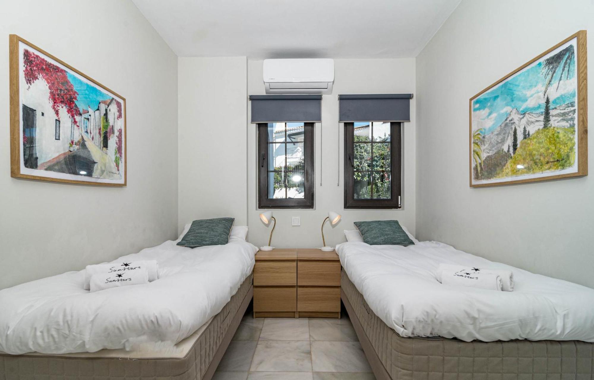Aldea Blanca, Puerto Banus With Sea View Apartment *