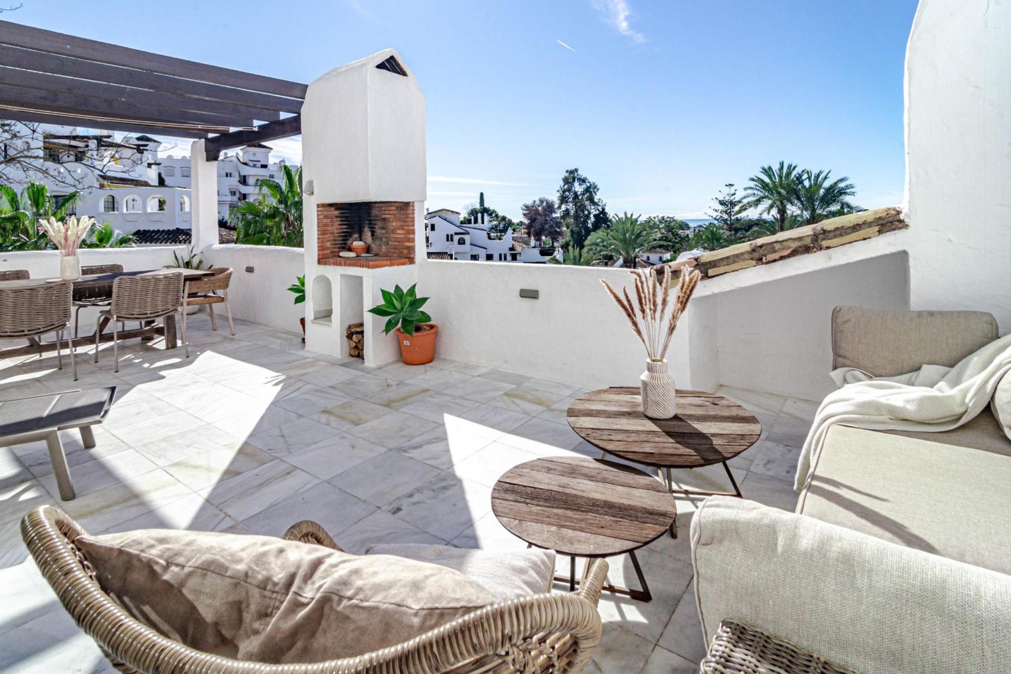 Apartment Aldea Blanca, Puerto Banus With Sea View *
