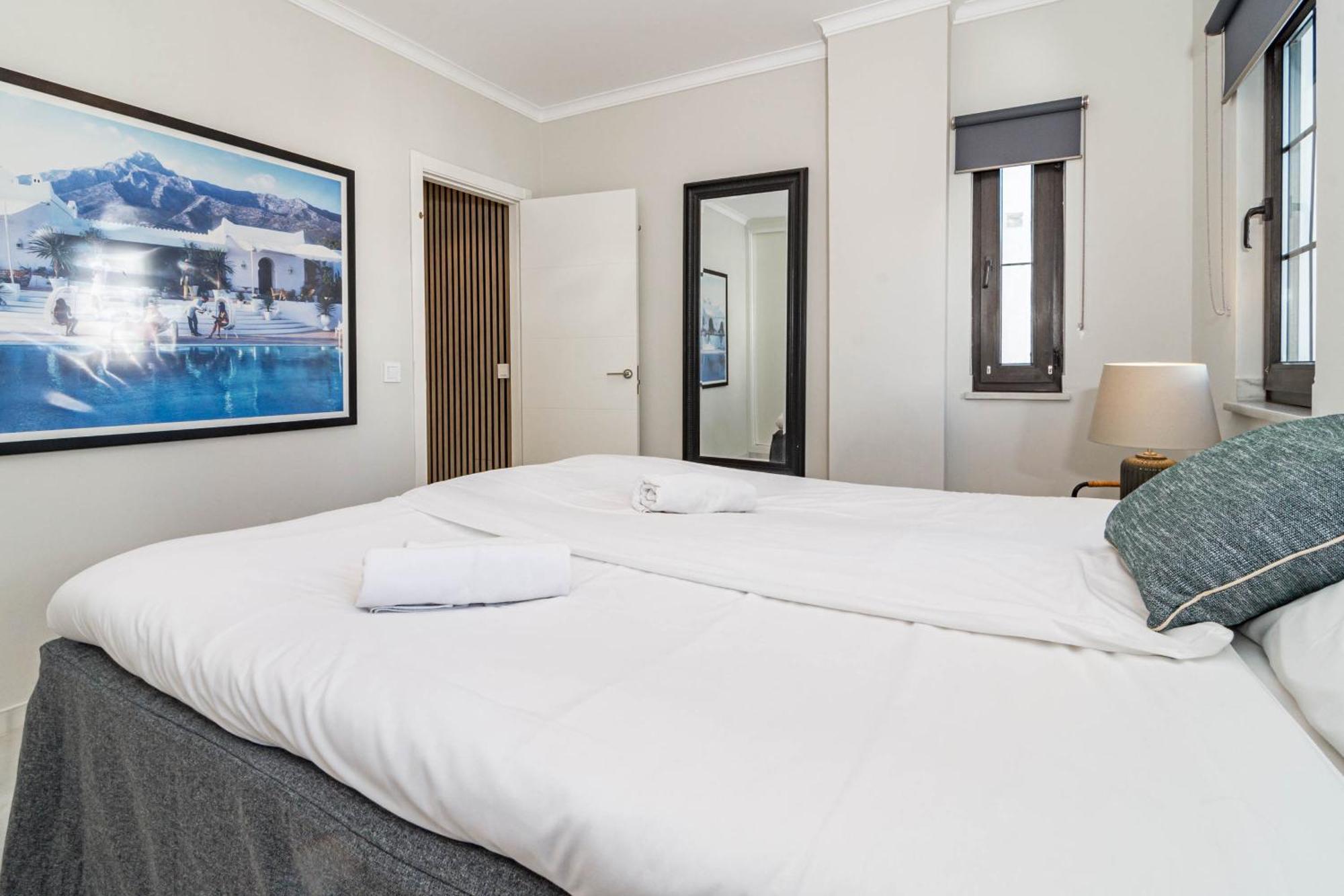 Apartment Aldea Blanca, Puerto Banus With Sea View Marbella