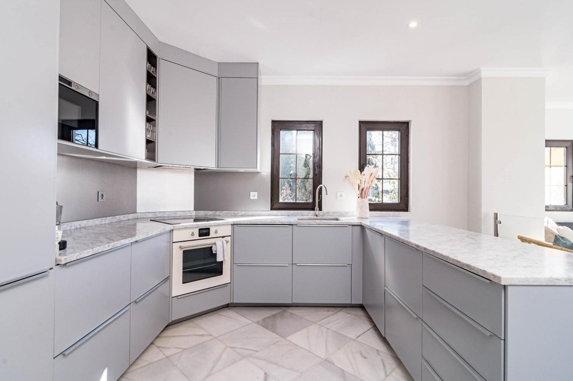 Aldea Blanca, Puerto Banus With Sea View Marbella