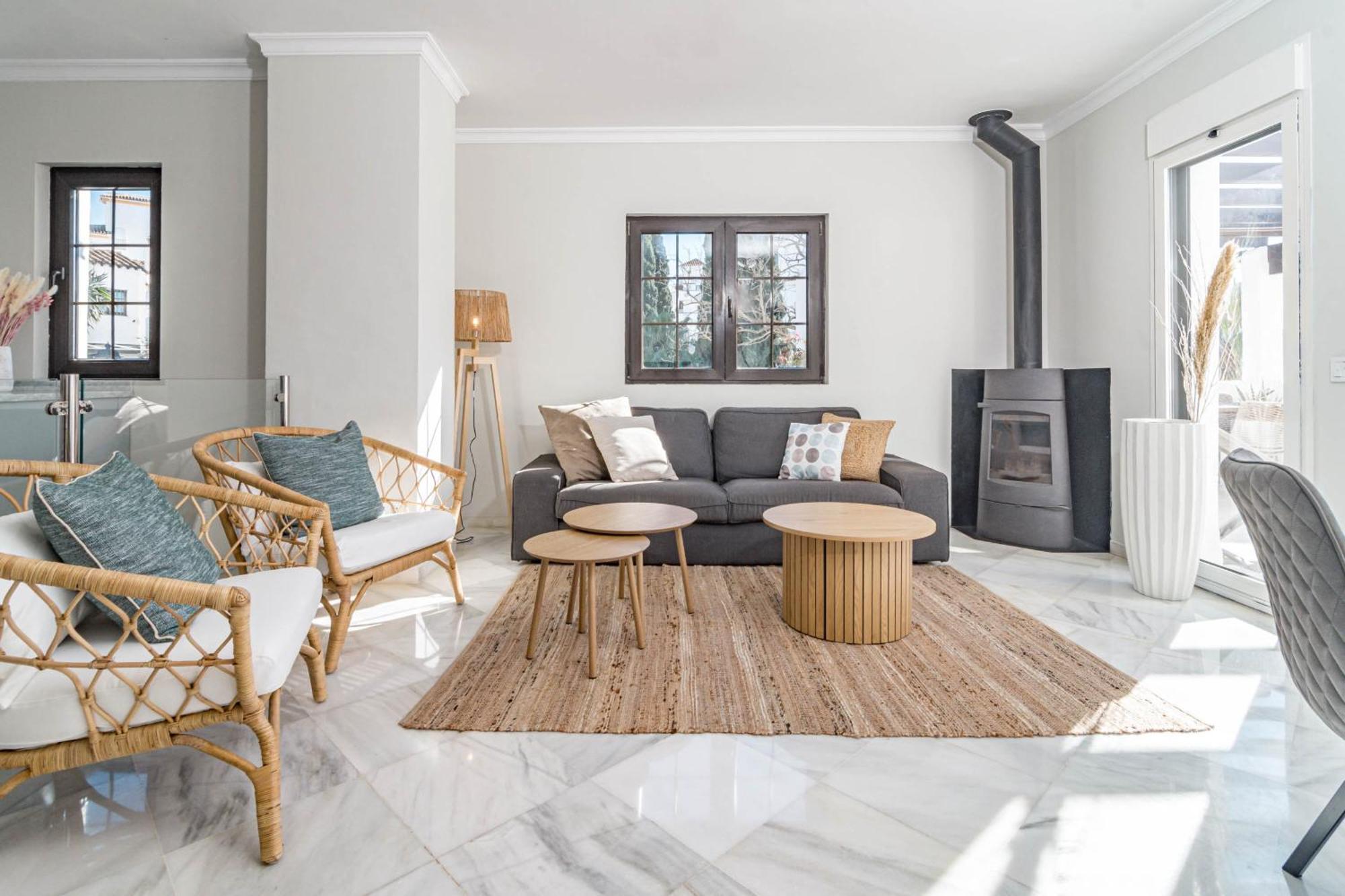 Aldea Blanca, Puerto Banus With Sea View