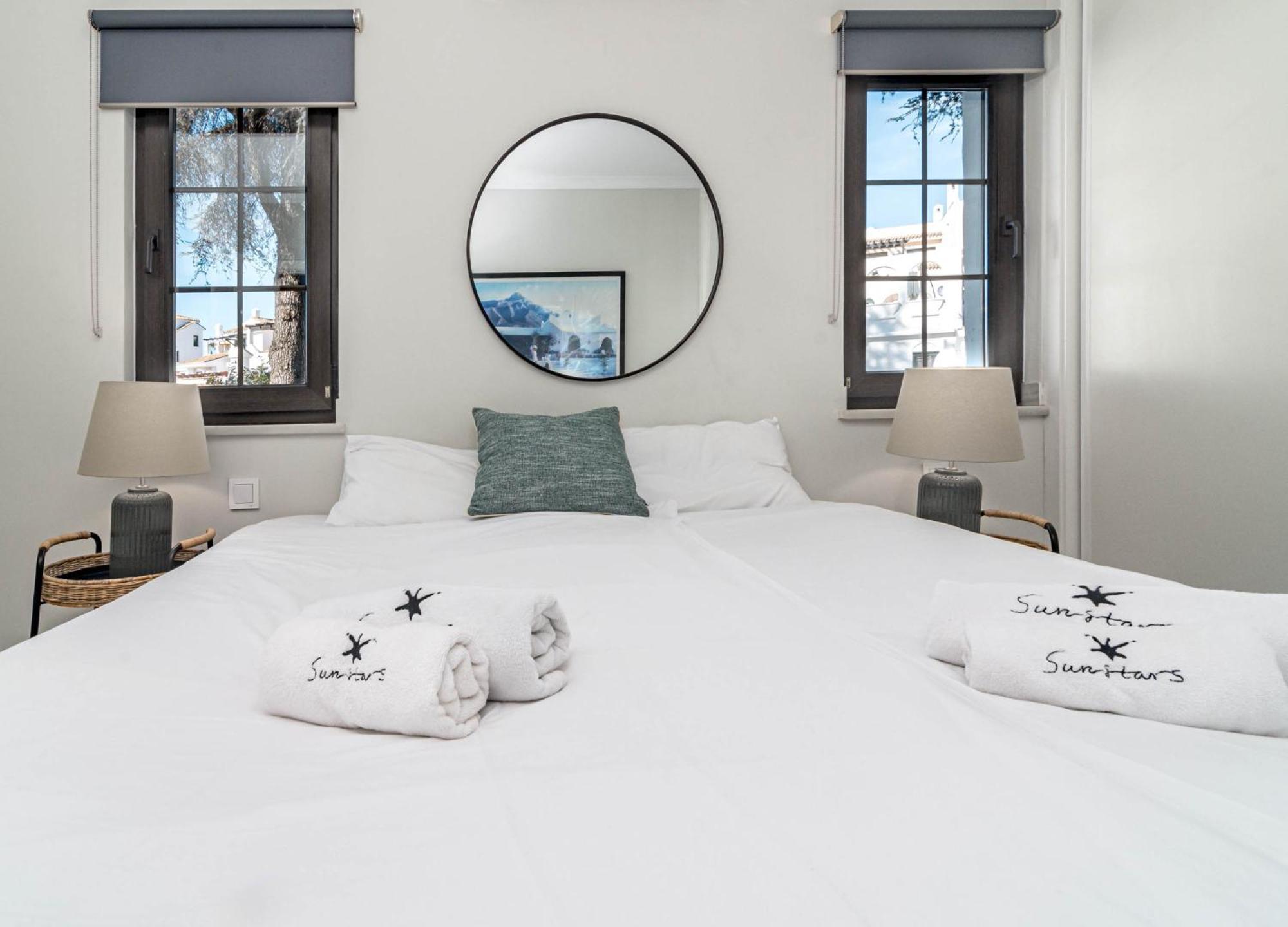 Aldea Blanca, Puerto Banus With Sea View Marbella