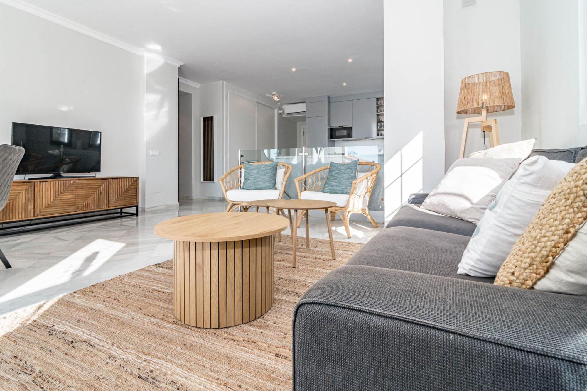 Aldea Blanca, Puerto Banus With Sea View