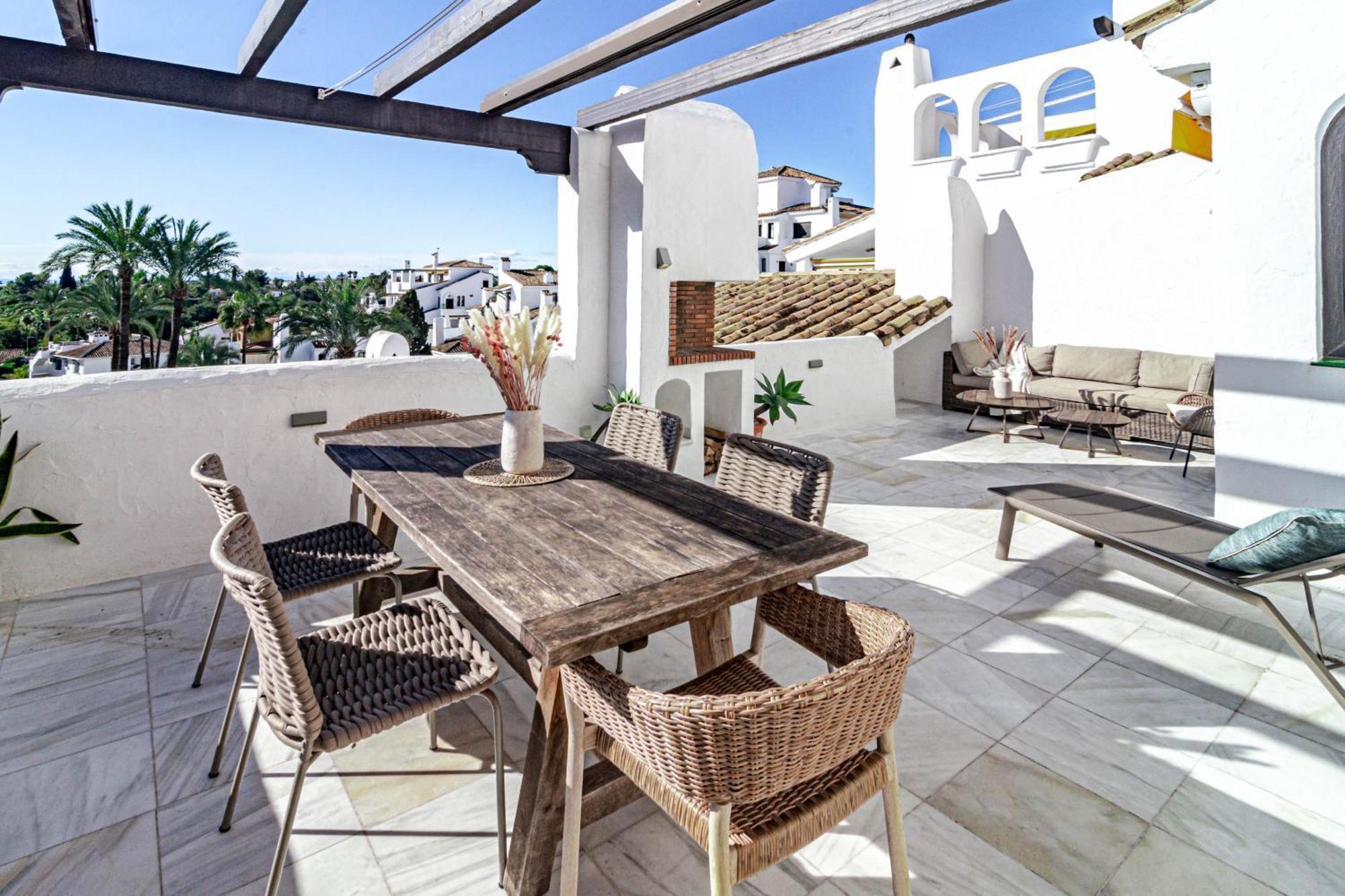 Aldea Blanca, Puerto Banus With Sea View Apartment Marbella